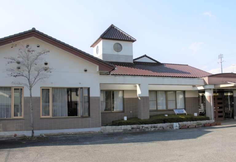 【介護職／井原市】特別養護老人ホーム 星の郷 (正社員)の画像1